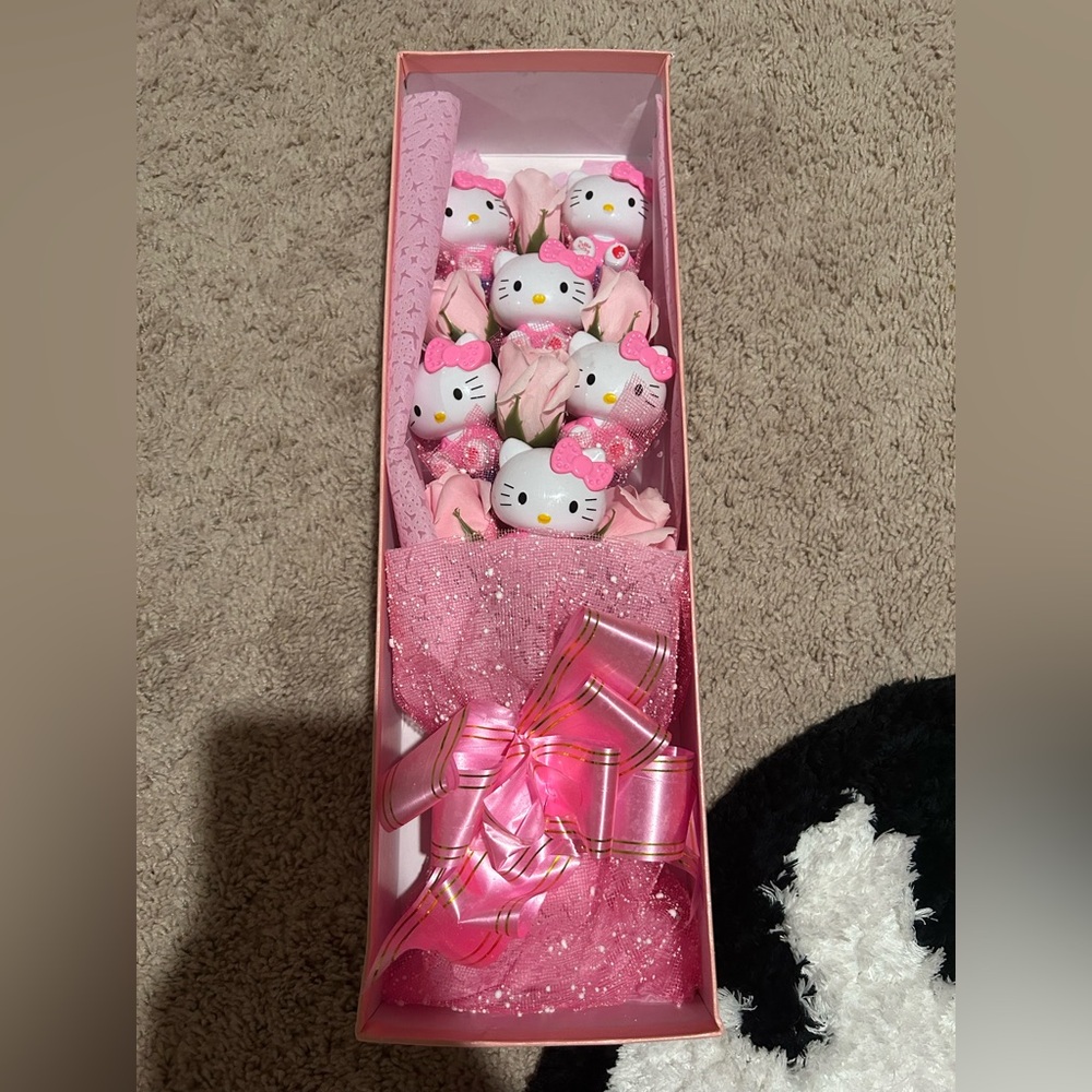 Pink Hello Kitty Boquet